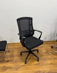 Qarışıq rəng, Ofis üçün kreslo — şəkil 1