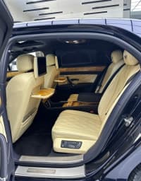 Bentley Flying Spur, 2015 il, 81000 km, 6000 L — şəkil 11