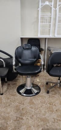 Bərbər və salon kreslosu — şəkil 3