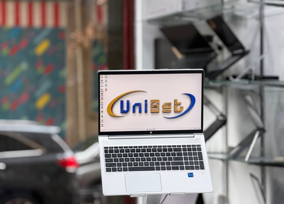 HP markalı notbuk, Gümüşü rəng