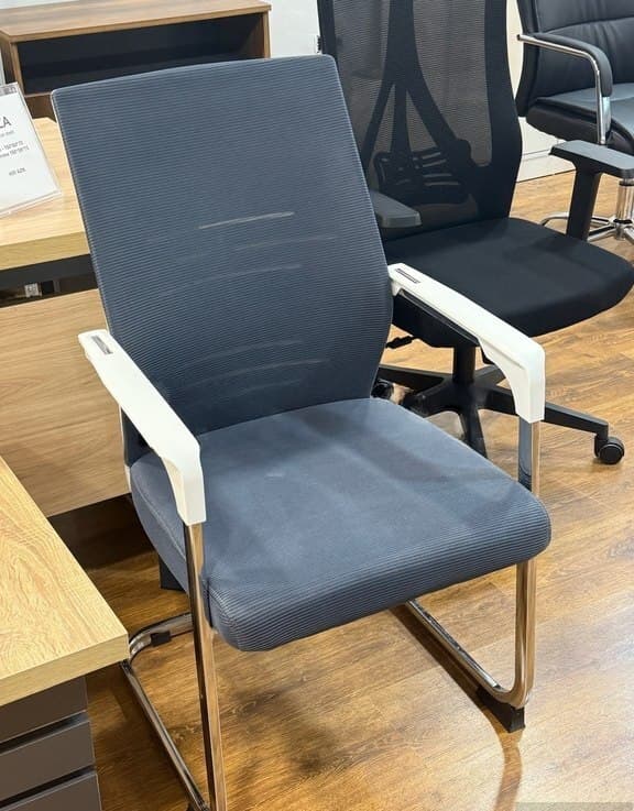 Qarışıq rəng, Ofis üçün kreslo