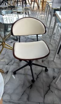 Qarışıq rəng, Ofis üçün kreslo — şəkil 1