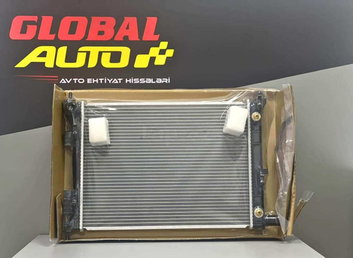 Su radiatoru Hyundai Accent 2011-2017 1.4-1.6