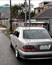 Mercedes E 320, 2001 il, 270000 km, 3.2 L — şəkil 2