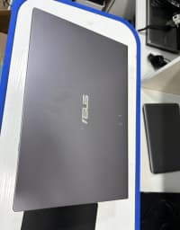 Notbuk Asus Vivobook Go — şəkil 4