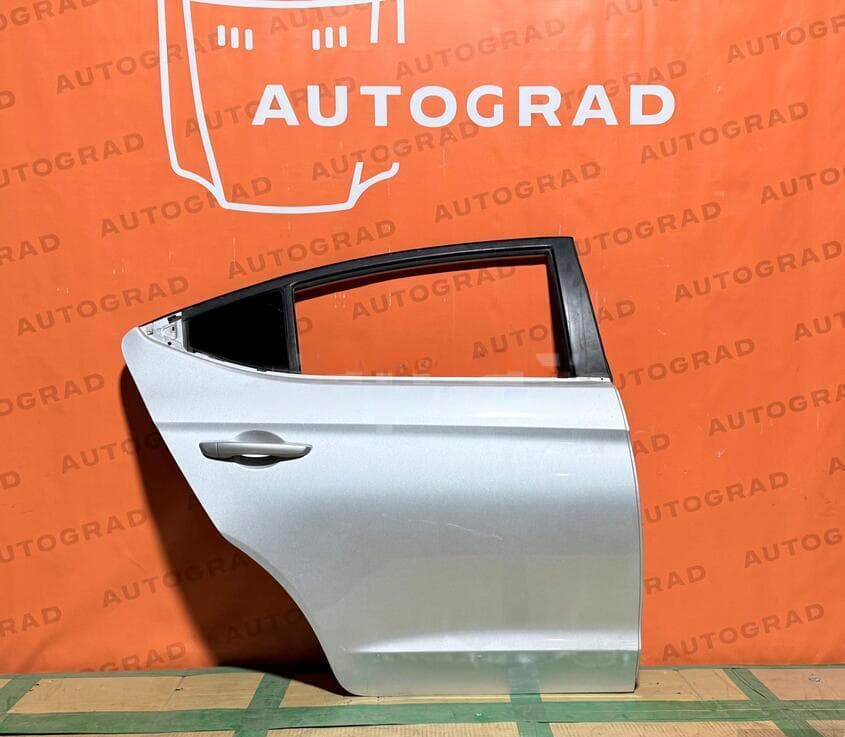 Arxa sağ qapı Hyundai Elantra 2016-2019