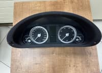 Cihazlar paneli Mercedes W203 — şəkil 7