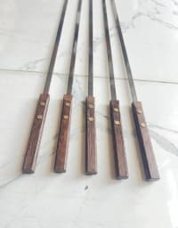 Barbekü şişləri dəsti, 4 ədəd, taxta tutacaqlı — şəkil 4