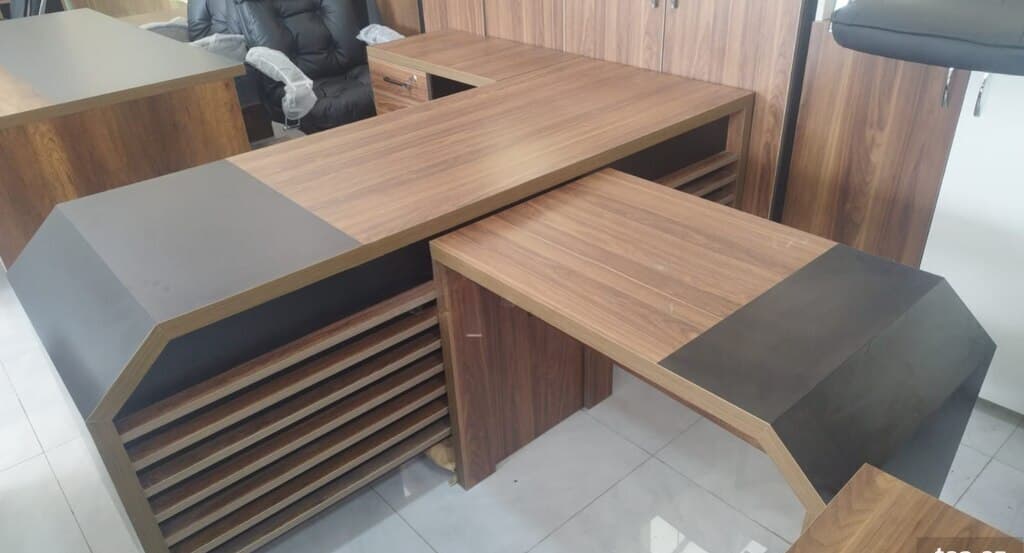 İşçi masası Qarışıq rəng