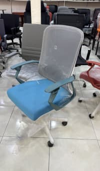 Qarışıq rəng, Ofis üçün kreslo — şəkil 2