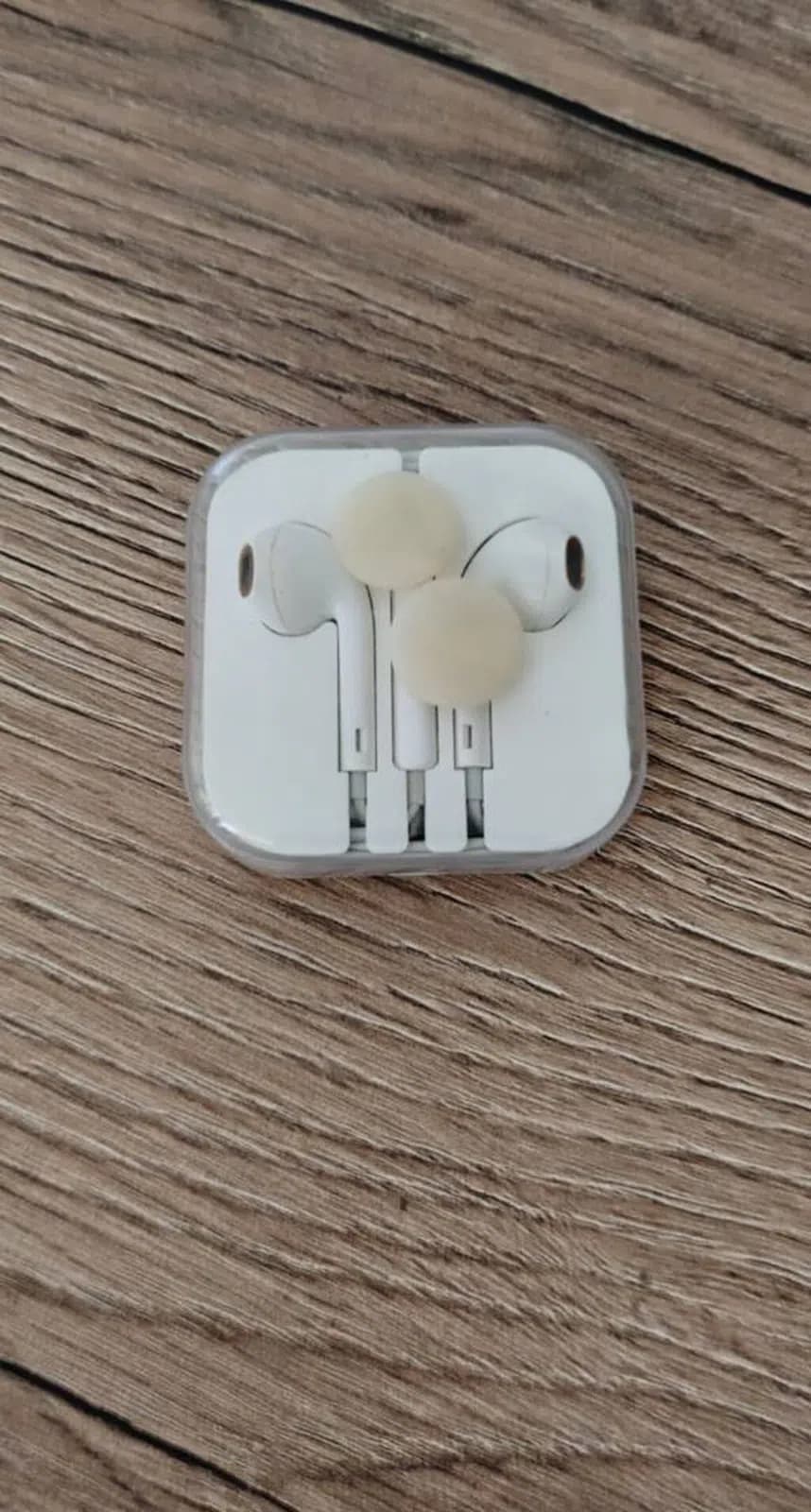 Apple qulaqlıq