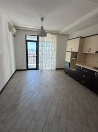 4 otaqlı mənzil 180 m² kirayə verilir — şəkil 9