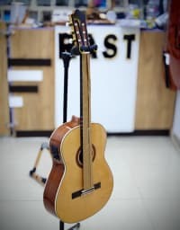 Klassik gitara , 6 simli — şəkil 3