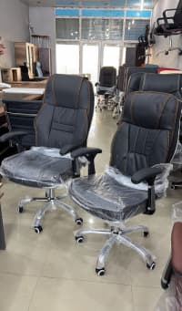 Qarışıq rəng, Ofis üçün kreslo — şəkil 2