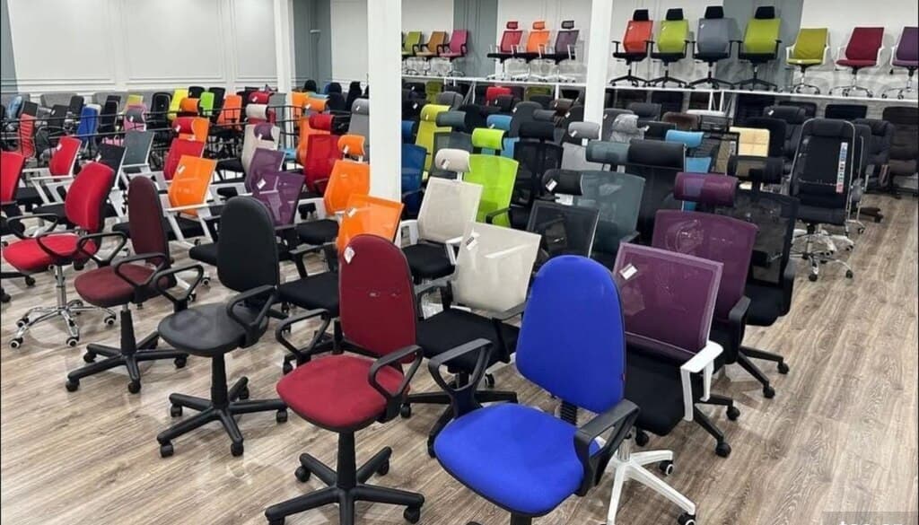Qarışıq rəng, Ofis üçün kreslo