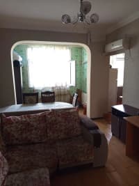 2 otaqlı mənzil 50 m² satılır — şəkil 1
