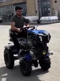 Mini traktor, kənd təsərrüfatı texnikası — şəkil 2