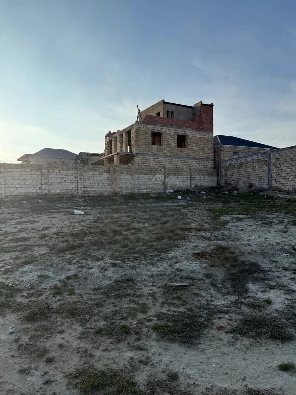 2.5 sot torpaq sahəsi satılır