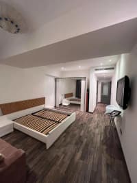 4 otaqlı mənzil 180 m² kirayə verilir — şəkil 9