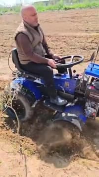 Mini traktor, kənd təsərrüfatı texnikası — şəkil 10