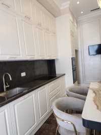 4 otaqlı mənzil 150 m² kirayə verilir — şəkil 8
