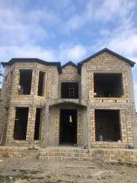 5 otaqlı həyət evi 260 m² satılır — şəkil 1