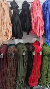 Tikiş ipləri, müxtəlif rəng və material seçimləri — şəkil 21