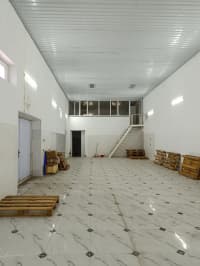 240 m² sahəsi olan anbar kirayə verilir — şəkil 8