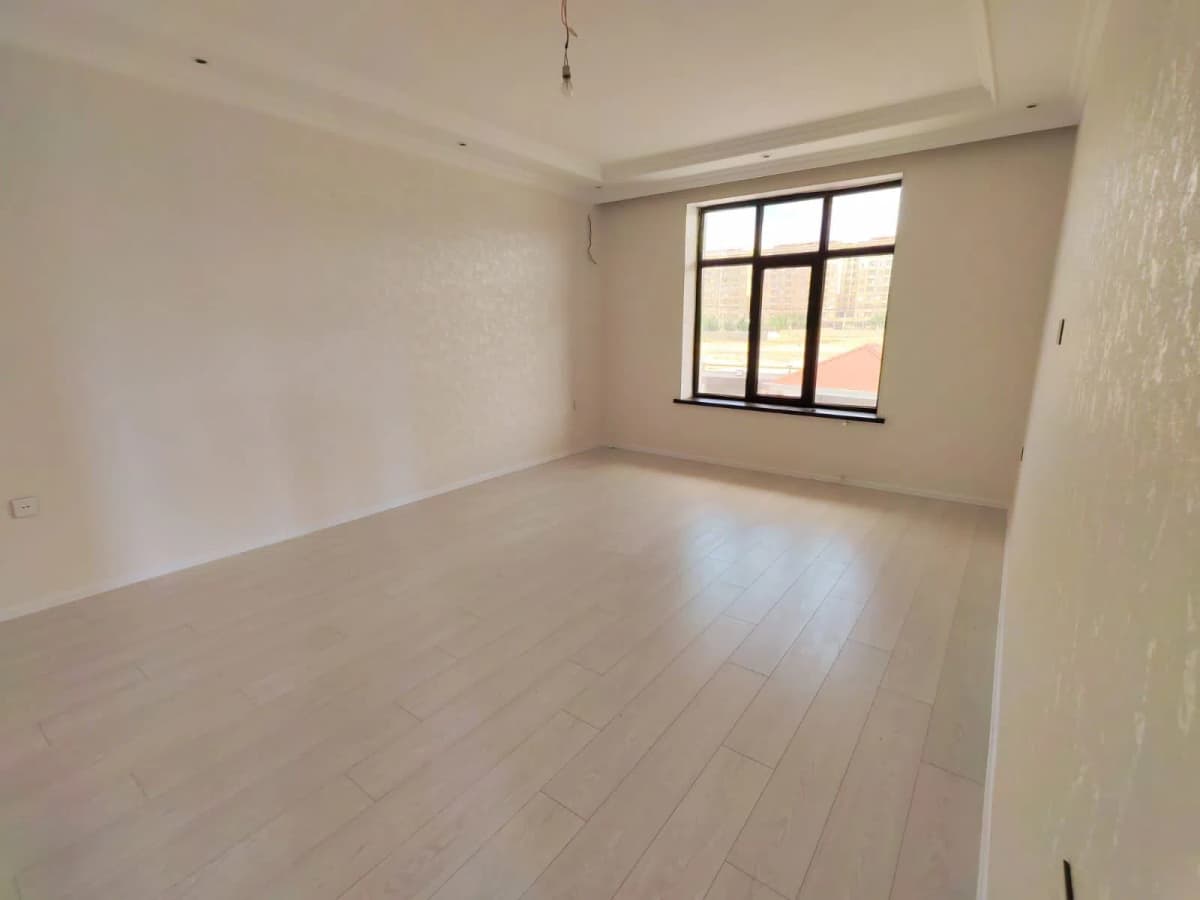 4 otaqlı həyət evi 140 m² satılır