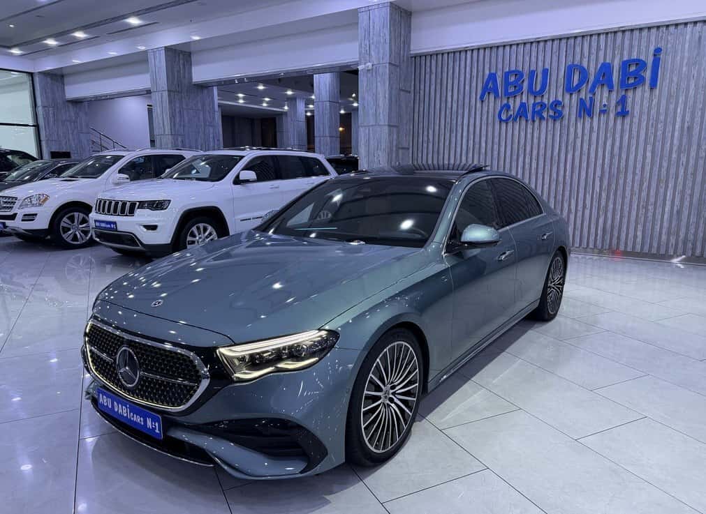 Mercedes E 350 e, 2024 год, 29000 км, 2000 л - Tenderyard