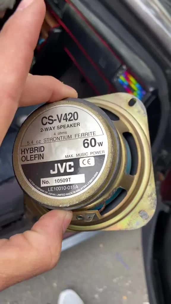 Avtomobil dinamikləri Pioneer və JVC - Tenderyard
