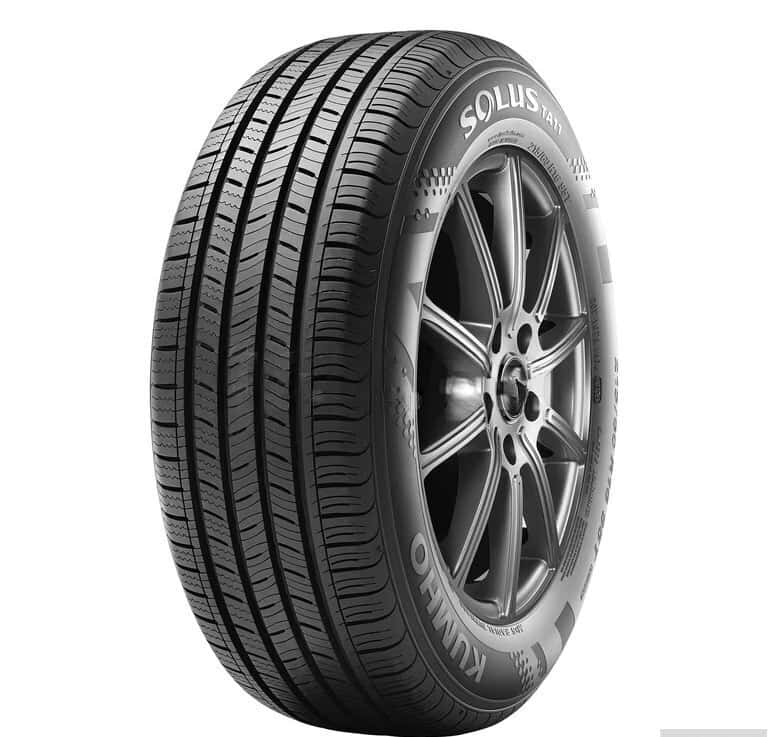 Kumho Solus TA11 235/70 R16 Tire - Tenderyard