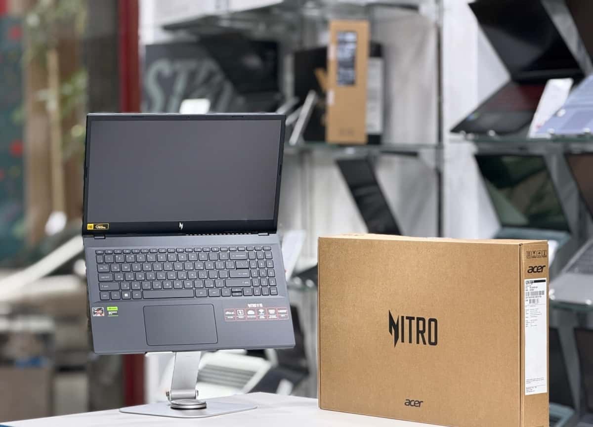 Acer brand laptop, Gray color - Tenderyard