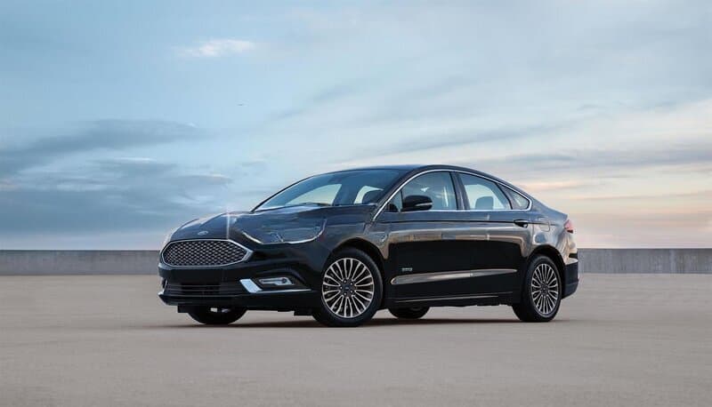 Avtomobil icarəsi Ford Fusion 2019