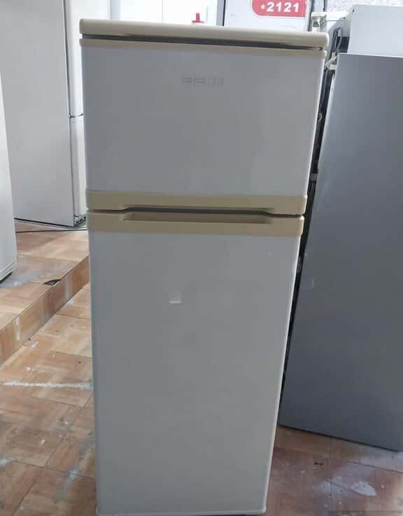 Indesit refrigerator - Tenderyard