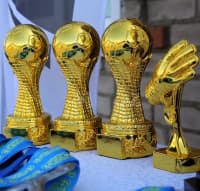 Qızılı Top Futbol Kuboku Suveniri — şəkil 1