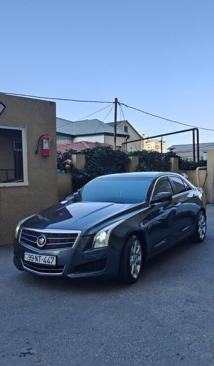 Cadillac ATS, 2014 il, 132000 km, 2 L