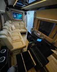 Mikroavtobus icarəsi Mercedes Sprinter VIP — şəkil 8
