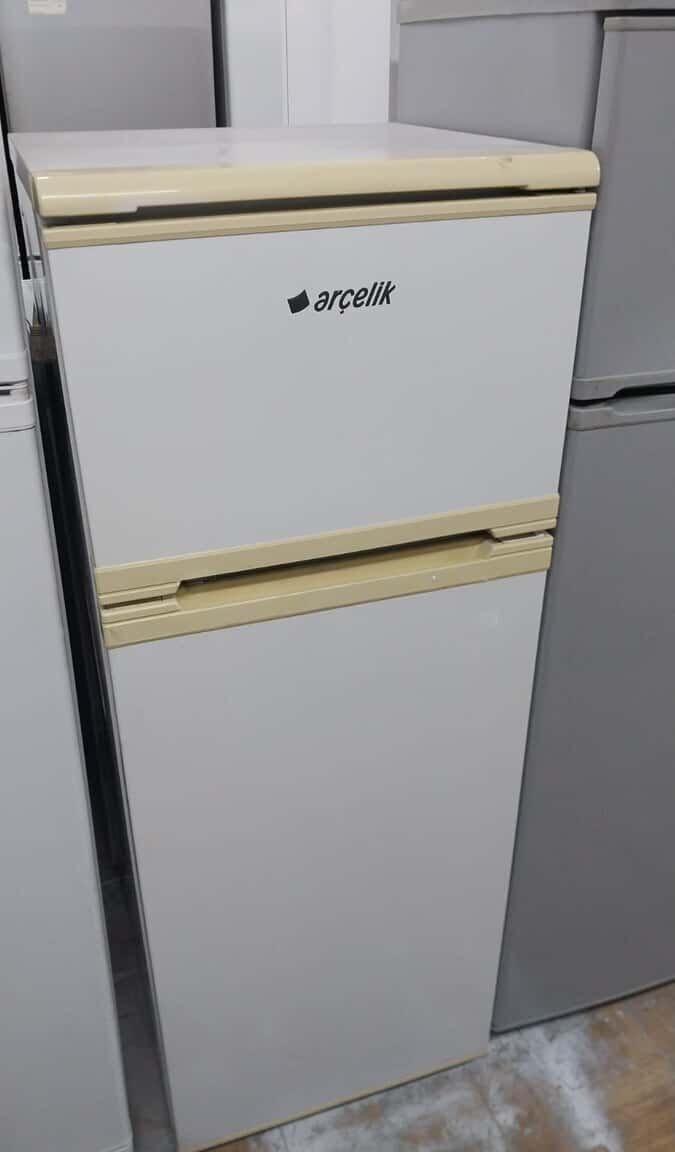 Indesit refrigerator - Tenderyard