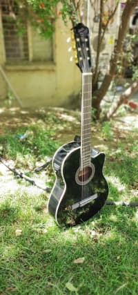 Klassik gitara , 6 simli — şəkil 28
