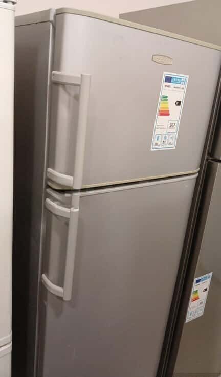 Indesit refrigerator - Tenderyard