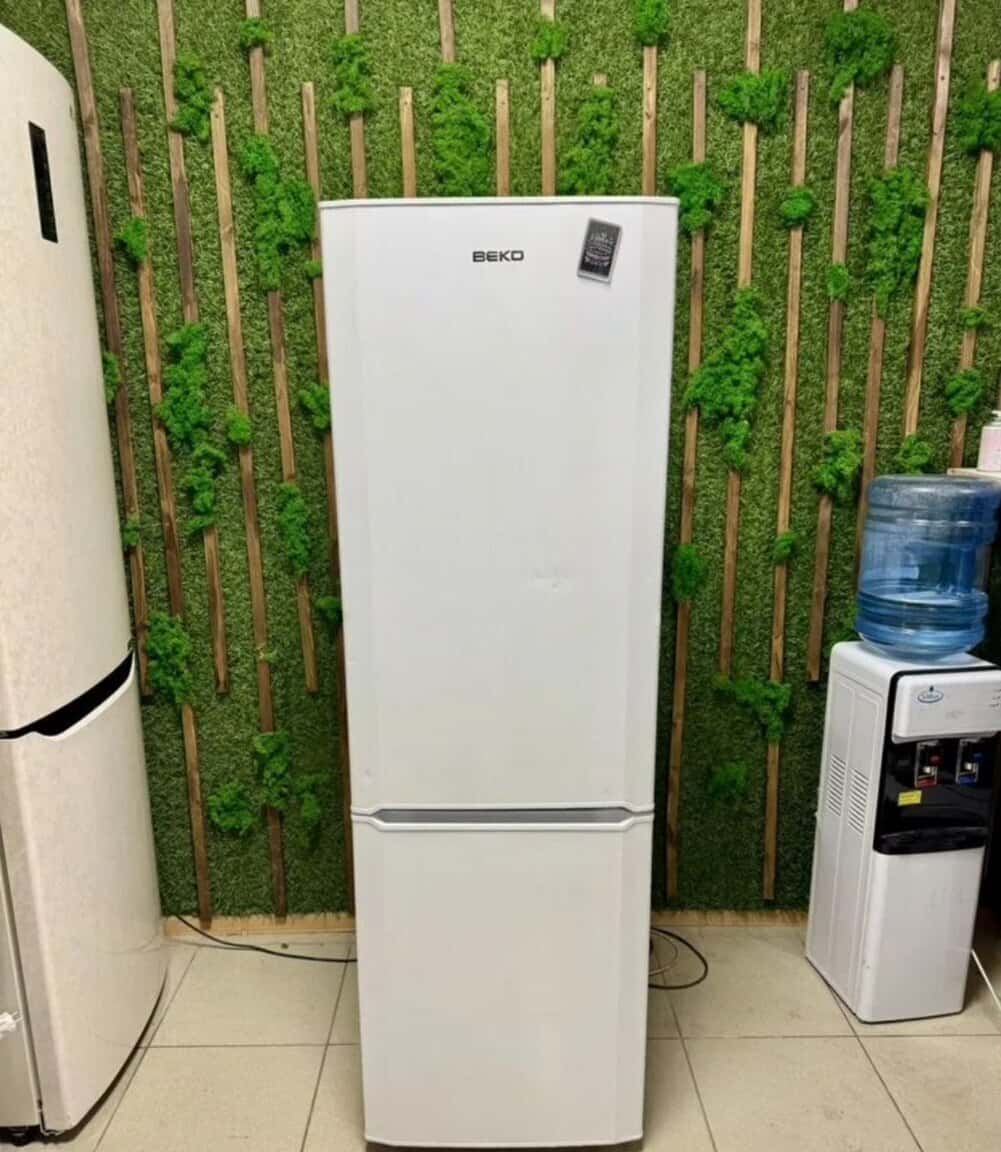 Indesit refrigerator - Tenderyard