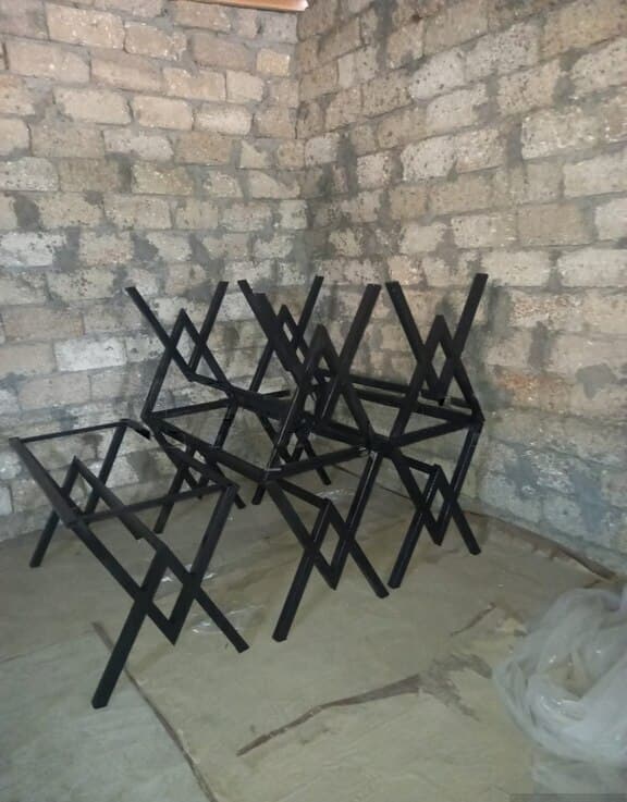 Bağ üçün masa Qara rəng