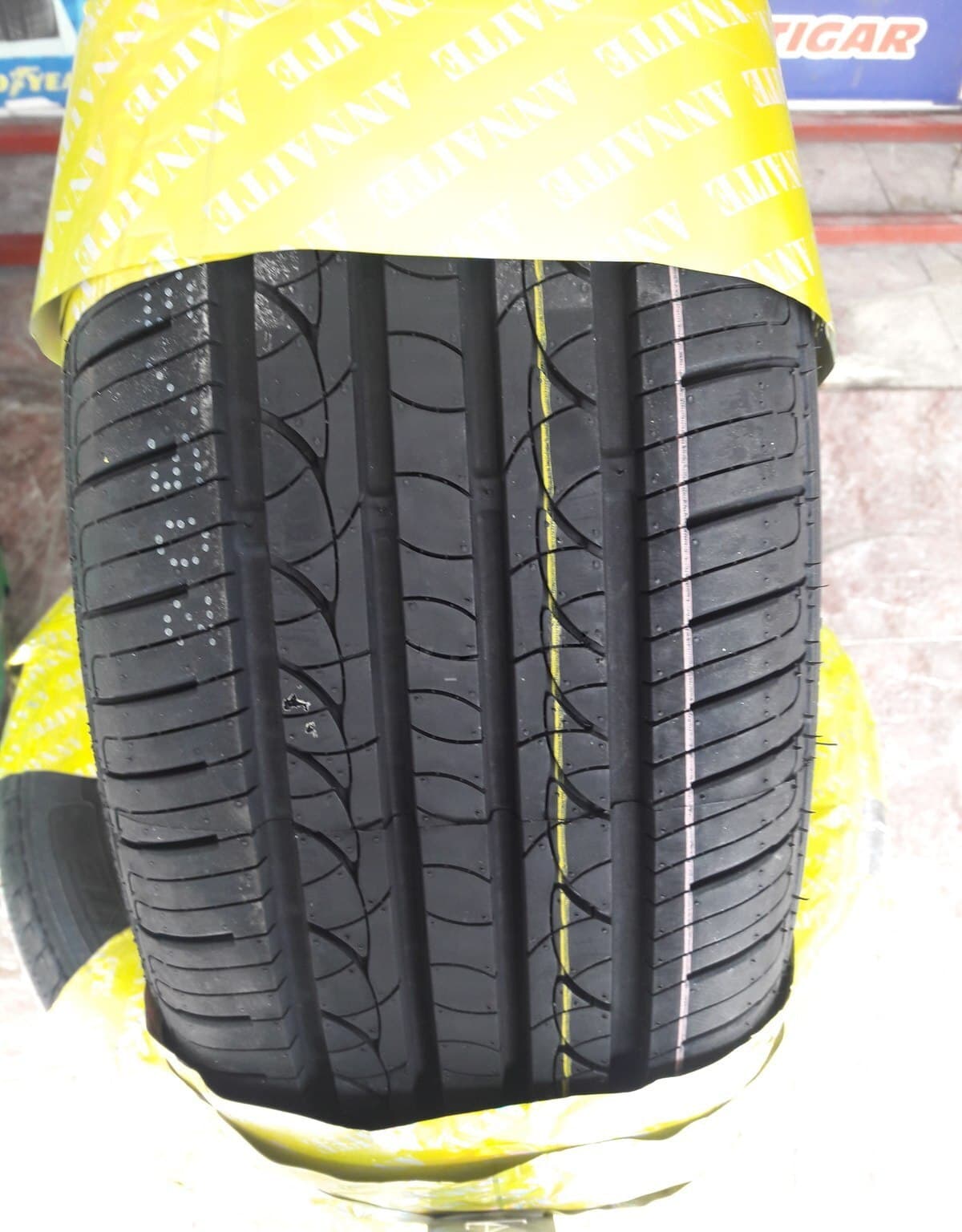 Avtomobil şini Annaite 185/55 R15