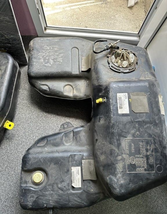 Benzin çəni Land Rover Range Rover modelləri üçün