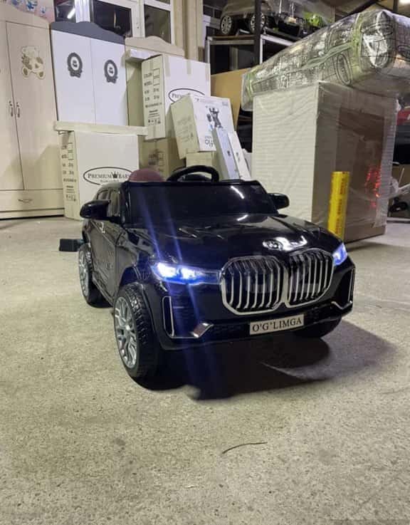 Uşaq avtomobili BMW X7 - Tenderyard