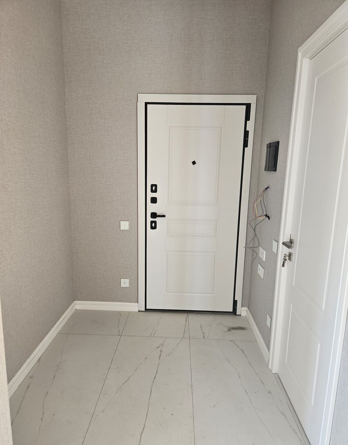 2 otaqlı mənzil 53 m² satılır