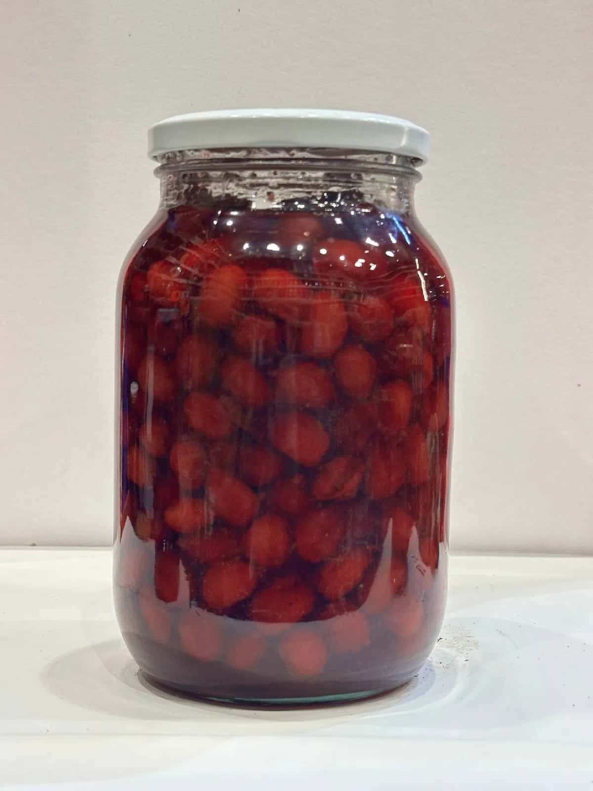 Homemade natural cornelian cherry jam - Tenderyard