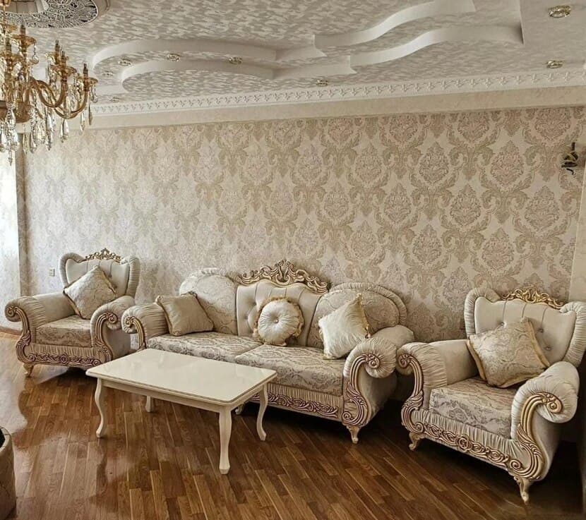 Künc divan, Qarışıq rəng
