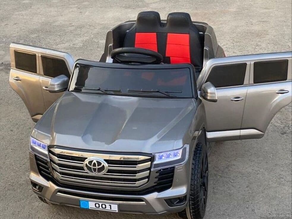 Uşaq elektromobili Toyota Land Cruiser 300